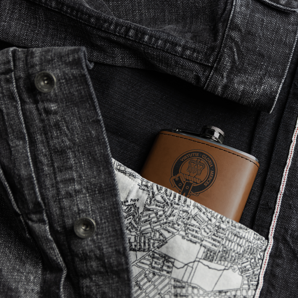 Clan Robertson Crest Leather Wrapped 6 oz Flask