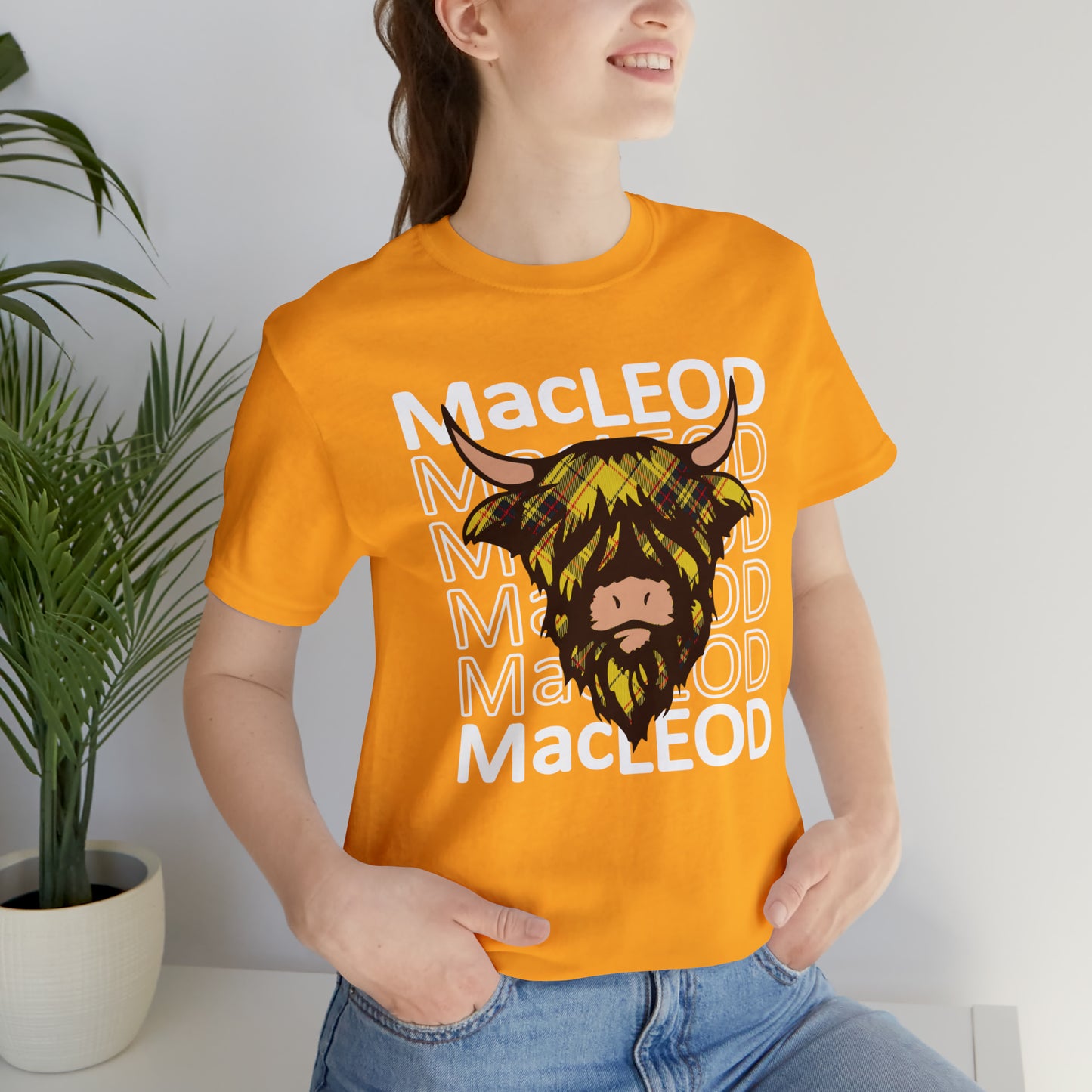 Clan MacLeod | Hairy Coo | Unisex T-Shirt