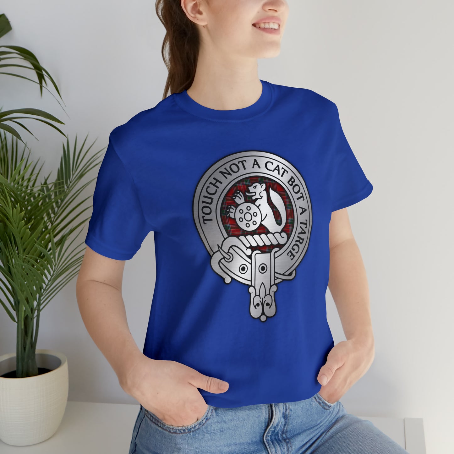 Clan MacBean | MacBain Crest & Tartan | Unisex T-Shirt