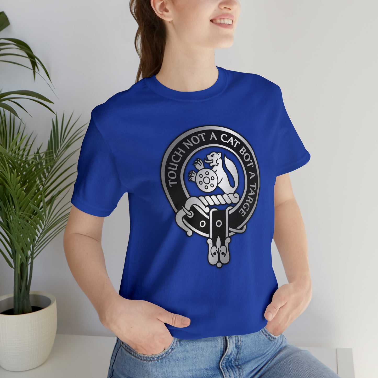 Clan MacBean | MacBain Crest | Unisex T-Shirt