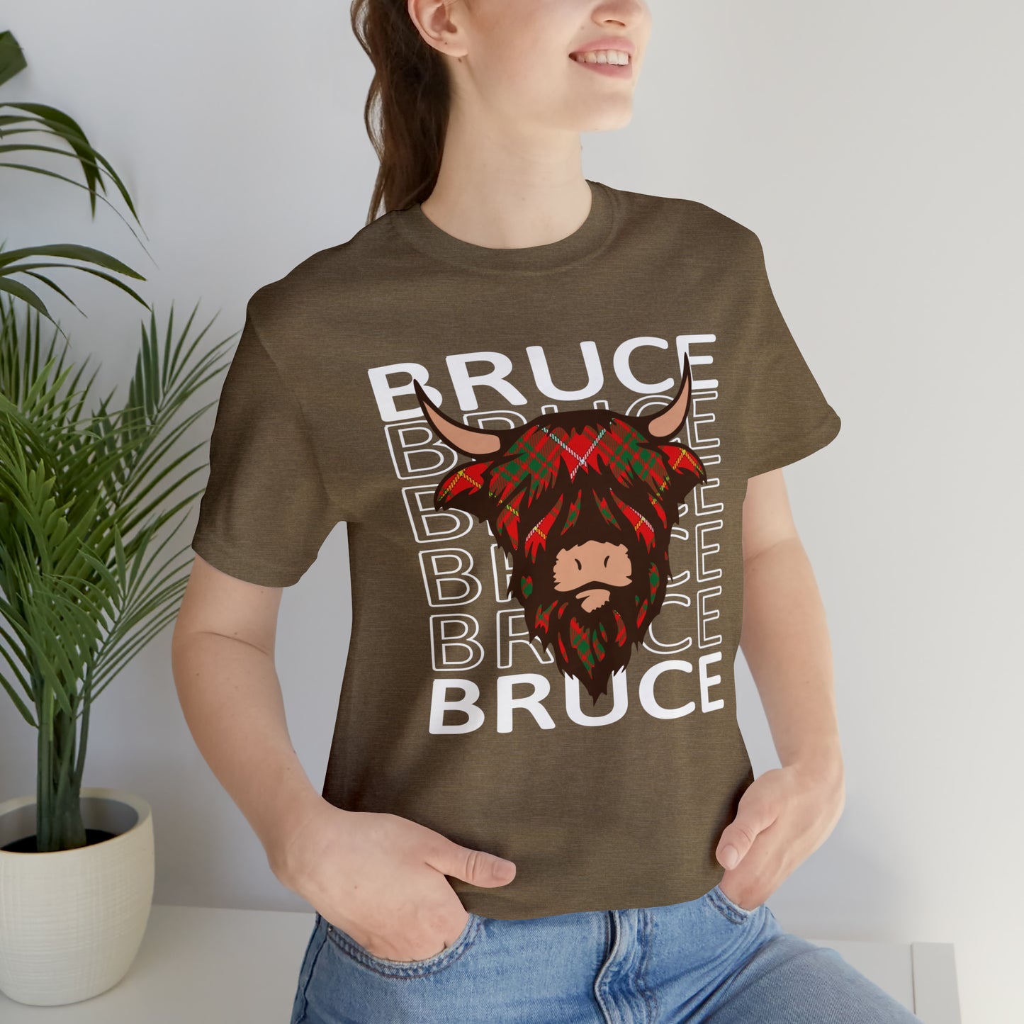 Clan Bruce | Hairy Coo | Unisex T-Shirt