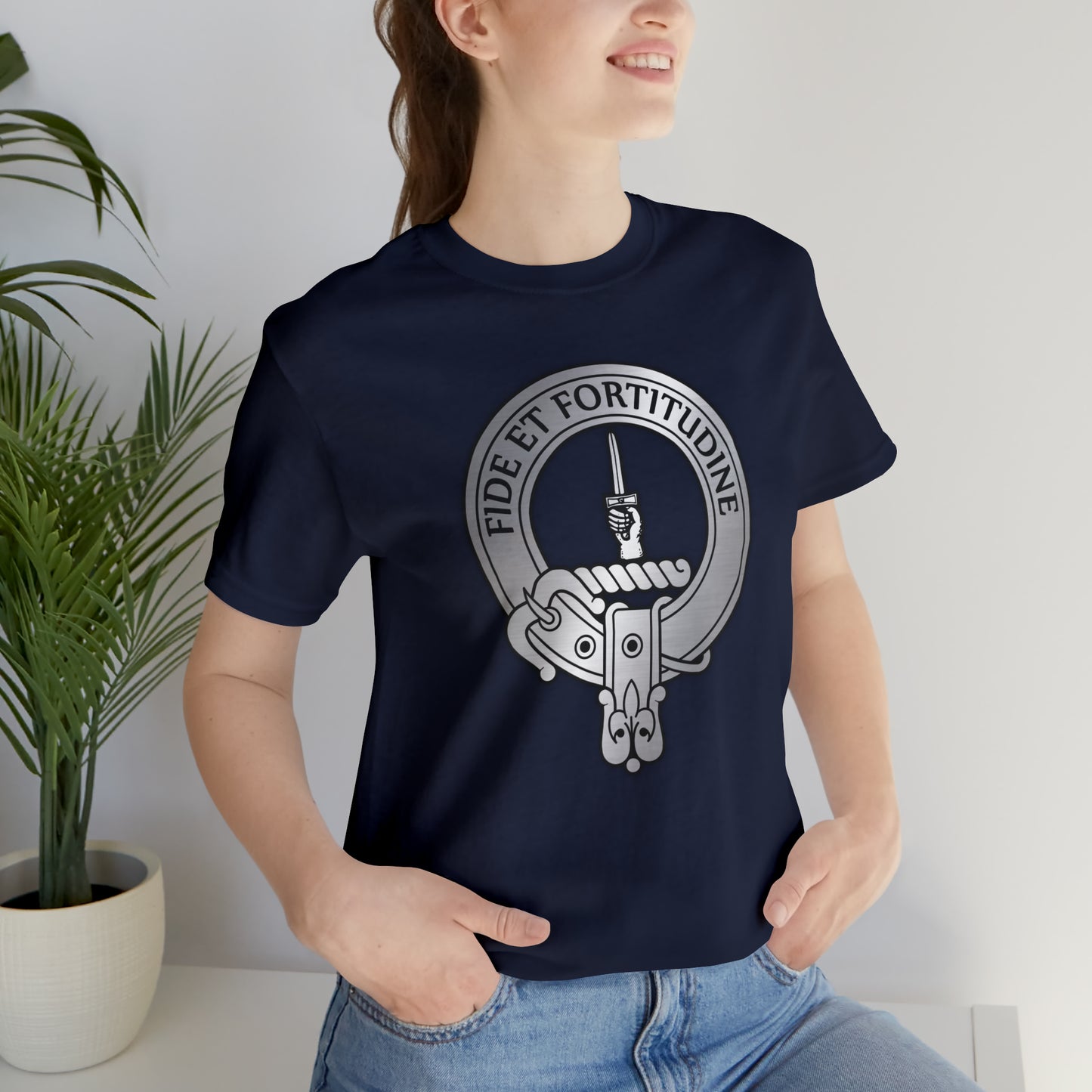 Clan Shaw Crest | Unisex T-Shirt