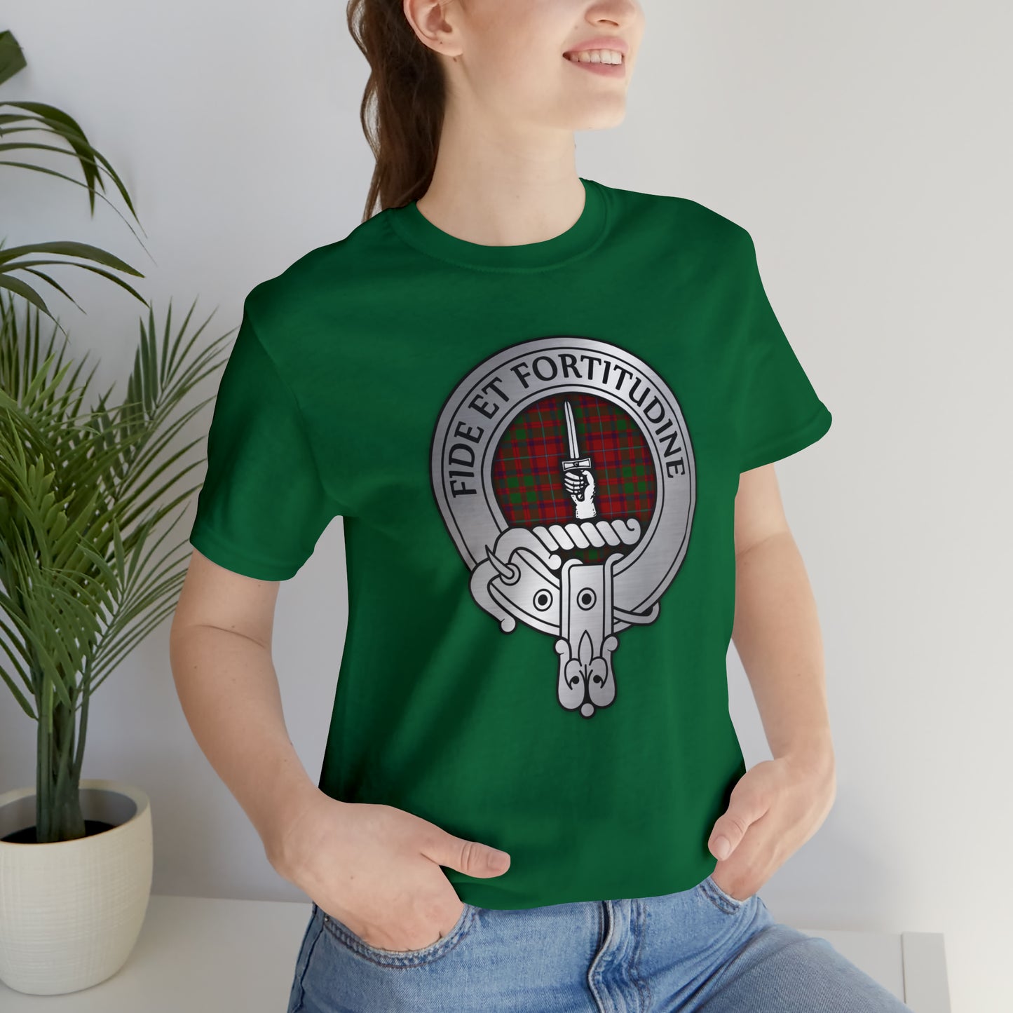 Clan Shaw Crest & Tartan | Unisex T-Shirt