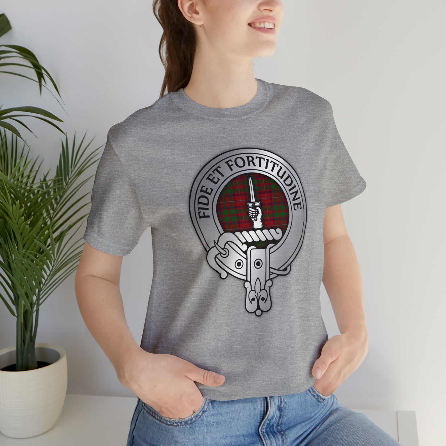 Clan Shaw Crest & Tartan | Unisex T-Shirt