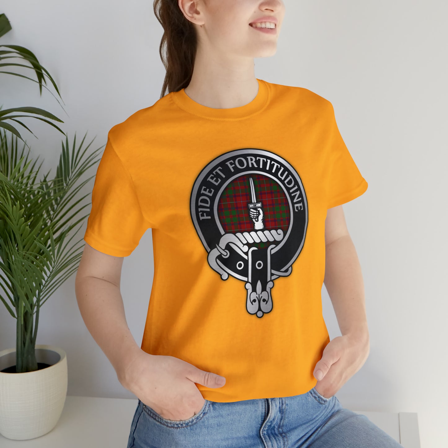 Clan Shaw Crest & Tartan | Unisex T-Shirt