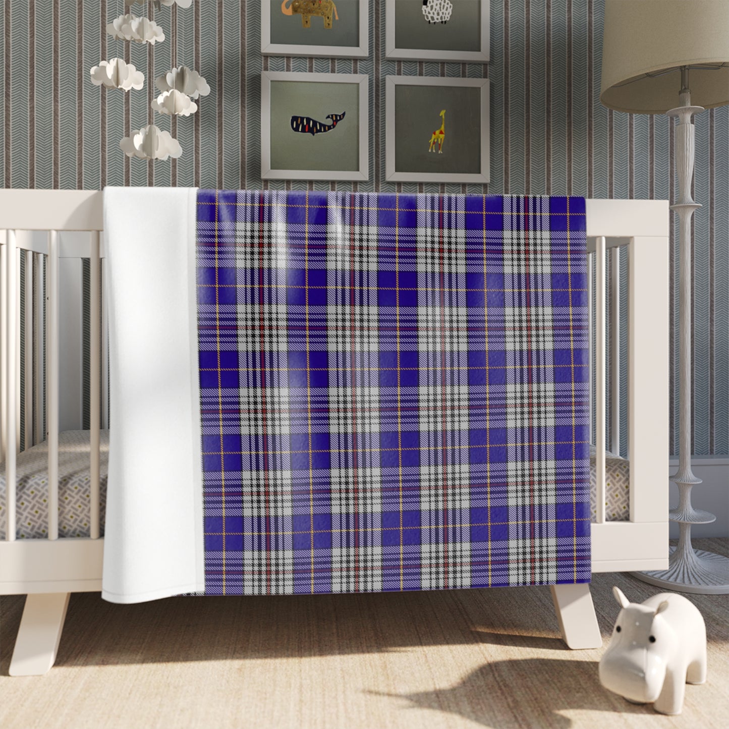 Clan Hannah Tartan Throw Blanket