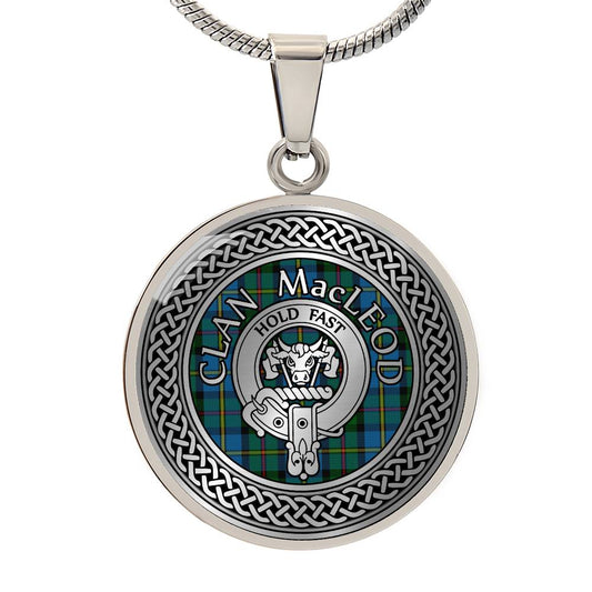 Clan MacLeod (Harris) Knot Pendant Necklace