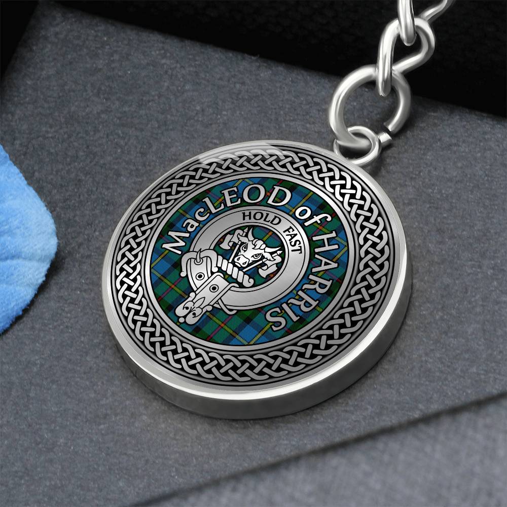 Clan MacLeod of Harris Knot Pendant Keychain