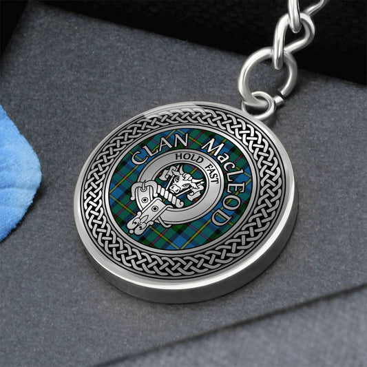 Clan MacLeod (Harris) Knot Pendant Keychain