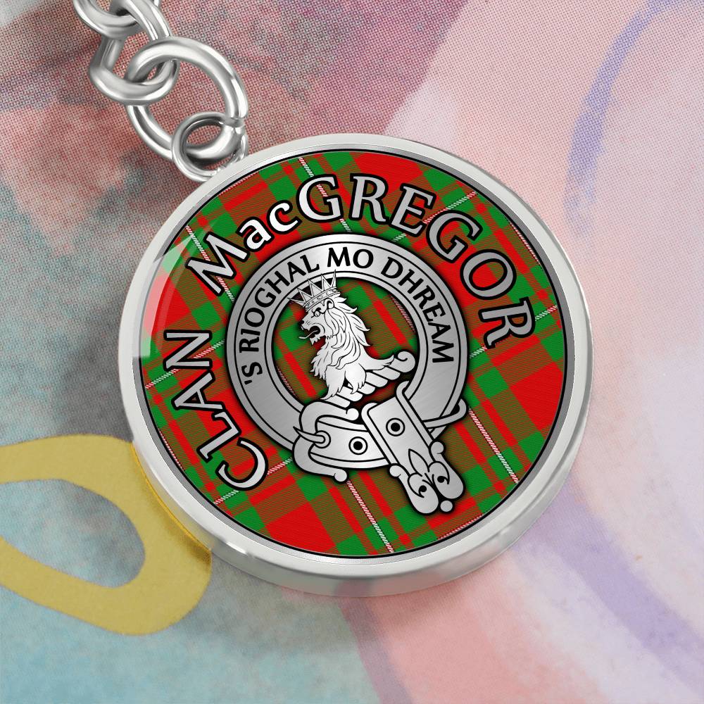 Clan MacGregor Crest & Tartan Pendant Keychain