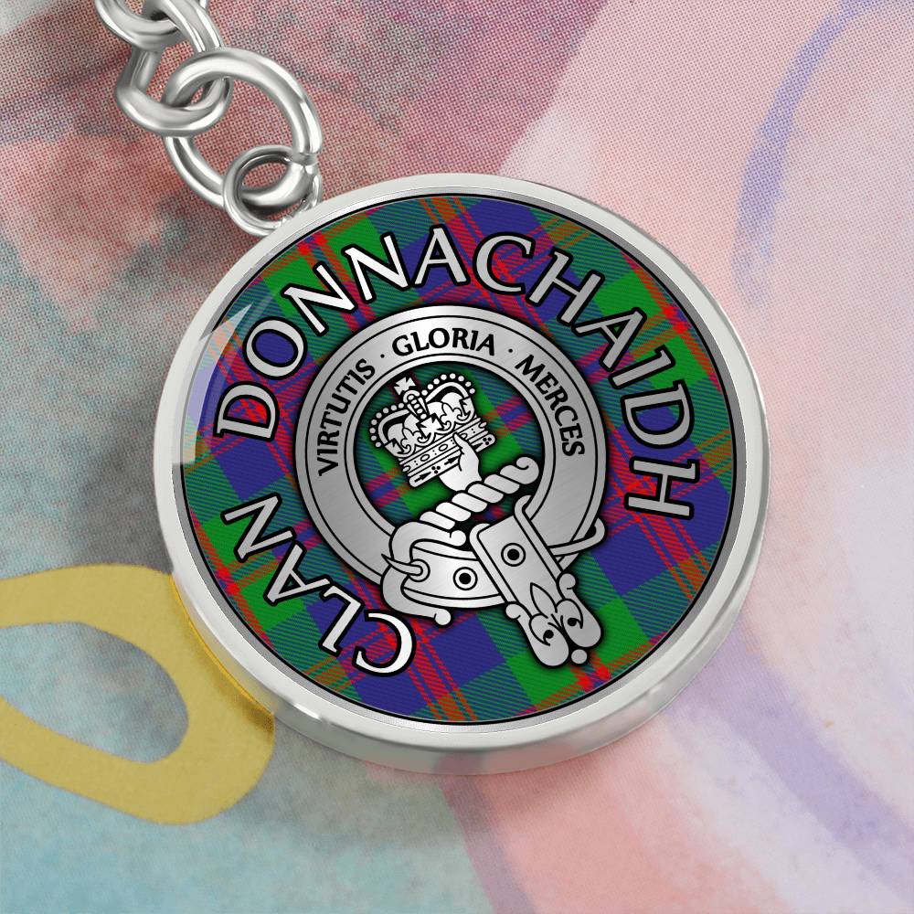 Clan Donnachaidh Crest & Struan Tartan Pendant Keychain