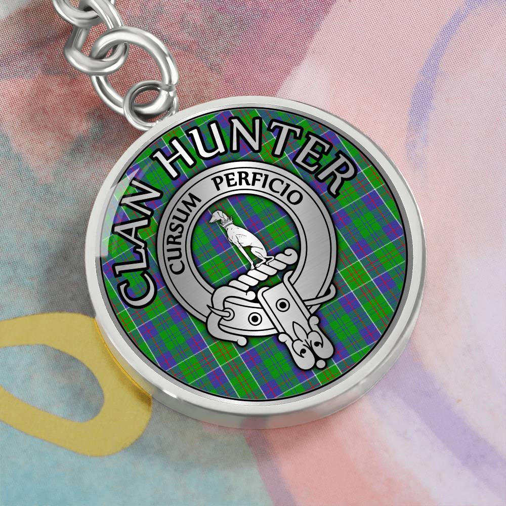 Clan Hunter Crest & Tartan Pendant Keychain