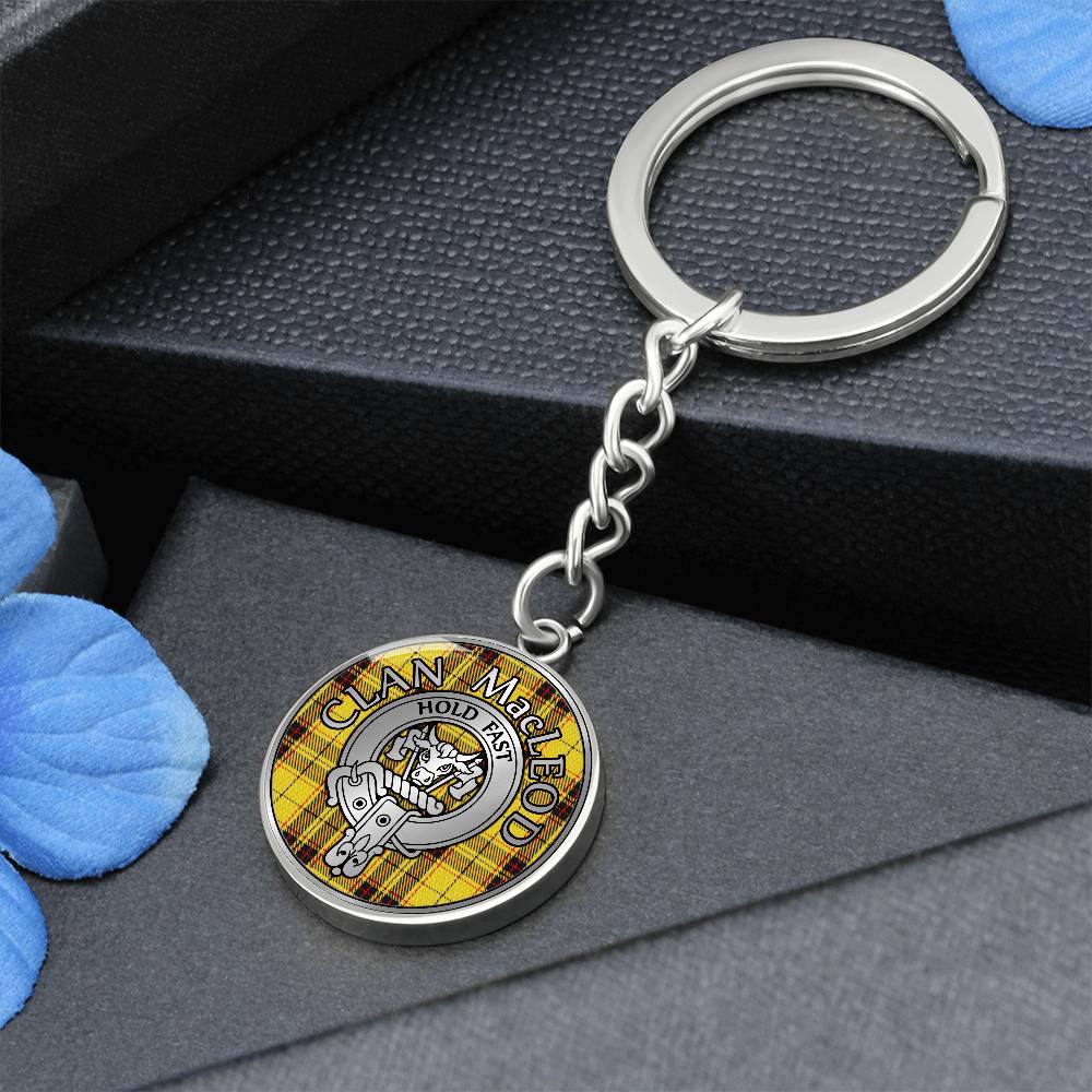 Clan MacLeod Crest & Tartan Pendant Keychain