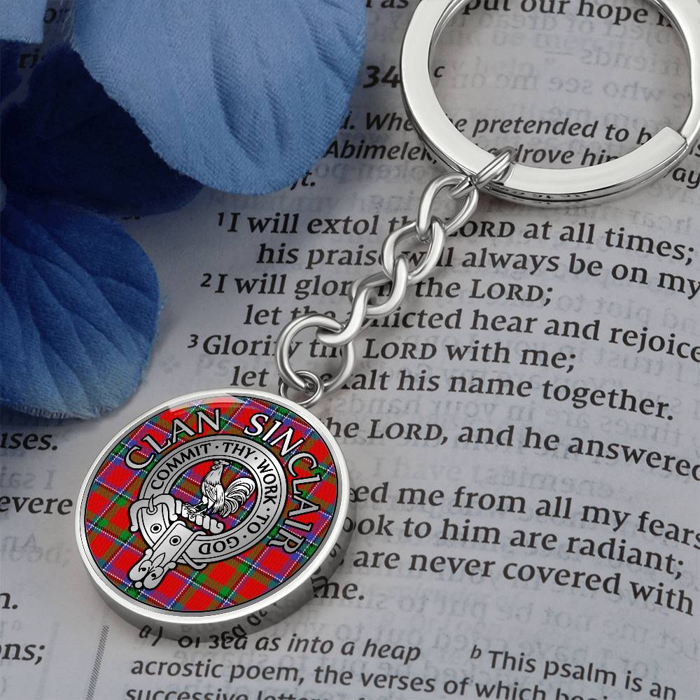 Clan Sinclair Crest & Tartan Pendant Keychain