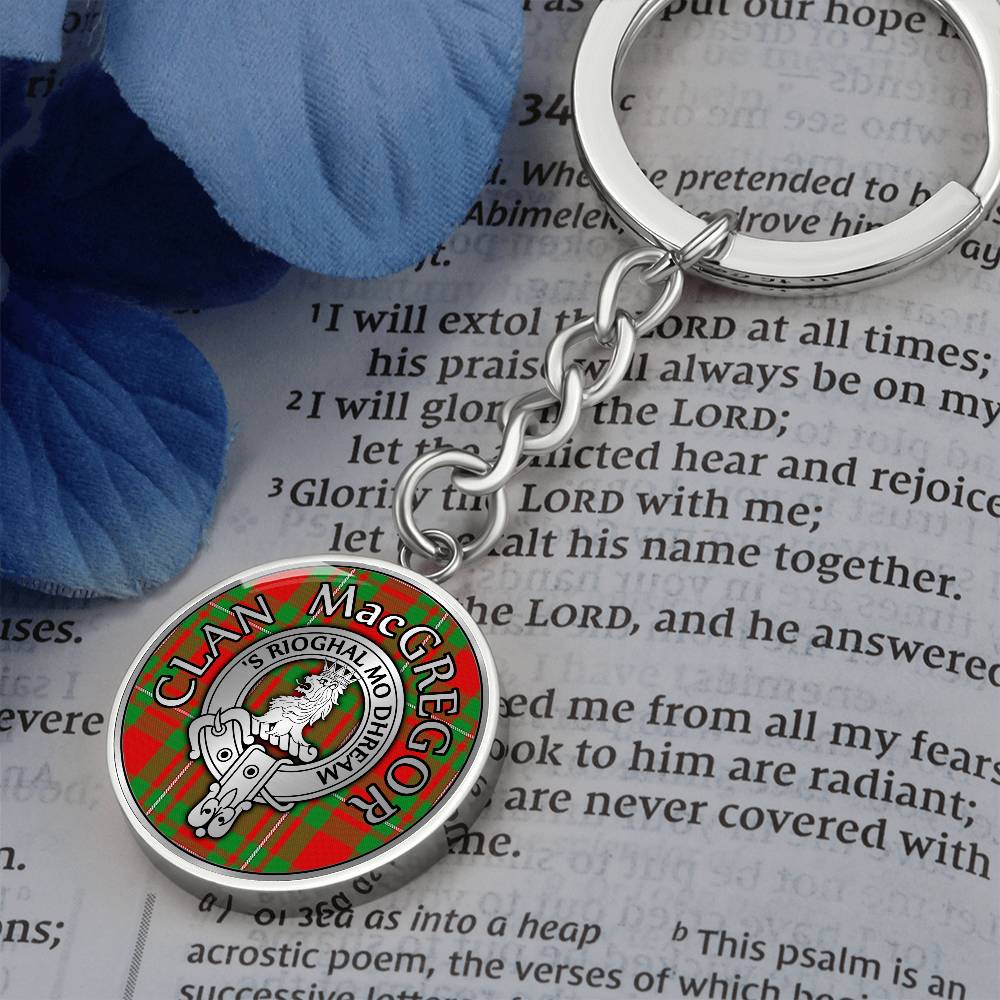 Clan MacGregor Crest & Tartan Pendant Keychain