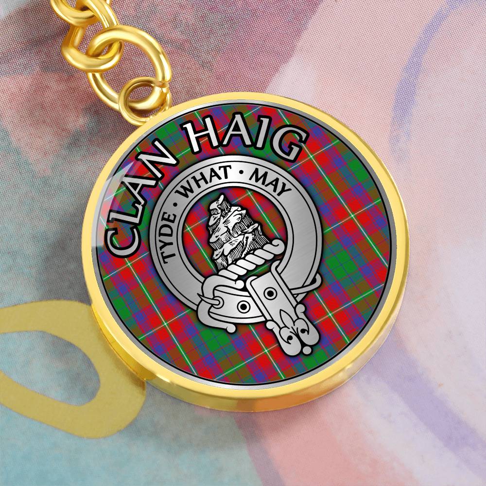 Clan Haig Crest & Tartan Pendant Keychain