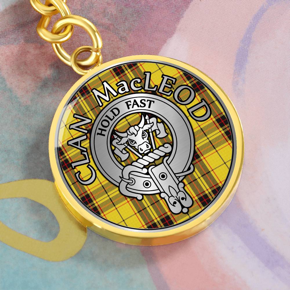 Clan MacLeod Crest & Tartan Pendant Keychain