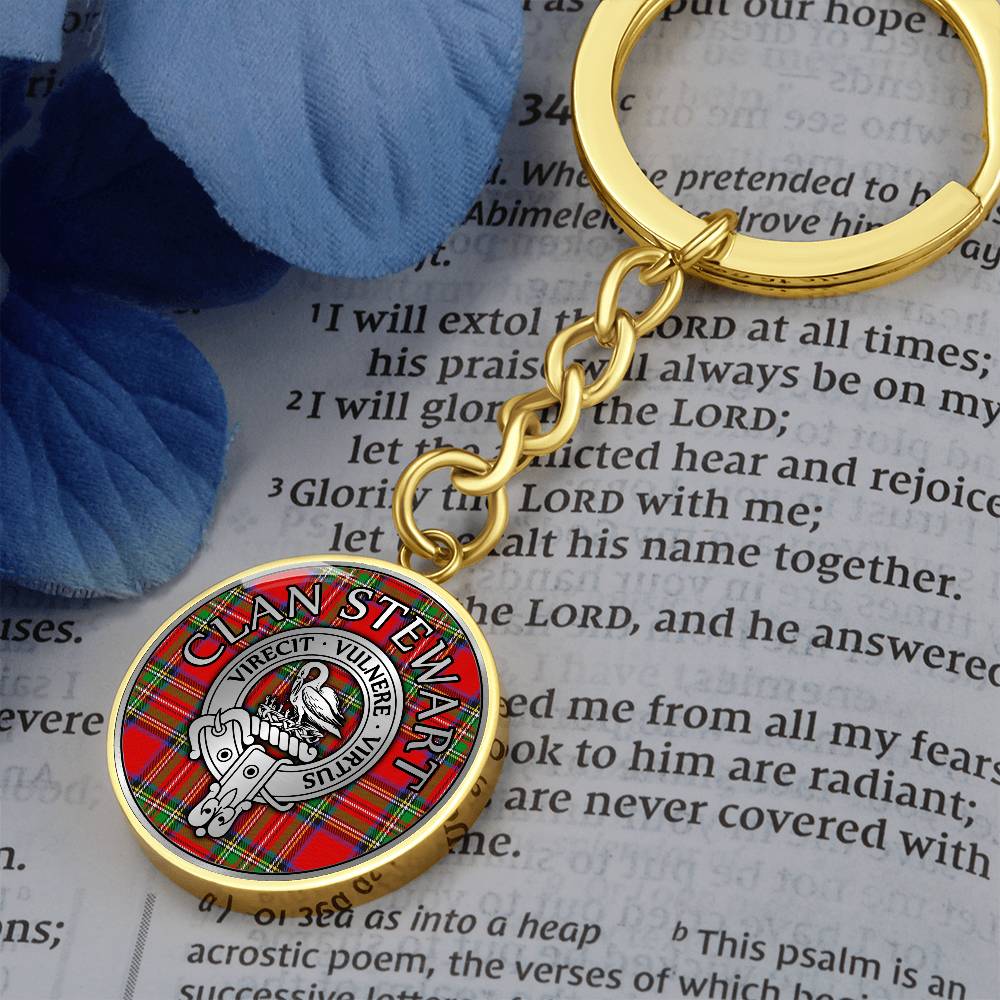 Clan Stewart Crest & Tartan Pendant Keychain