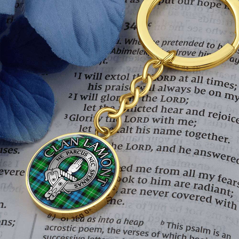 Clan Lamont Crest & Tartan Pendant Keychain