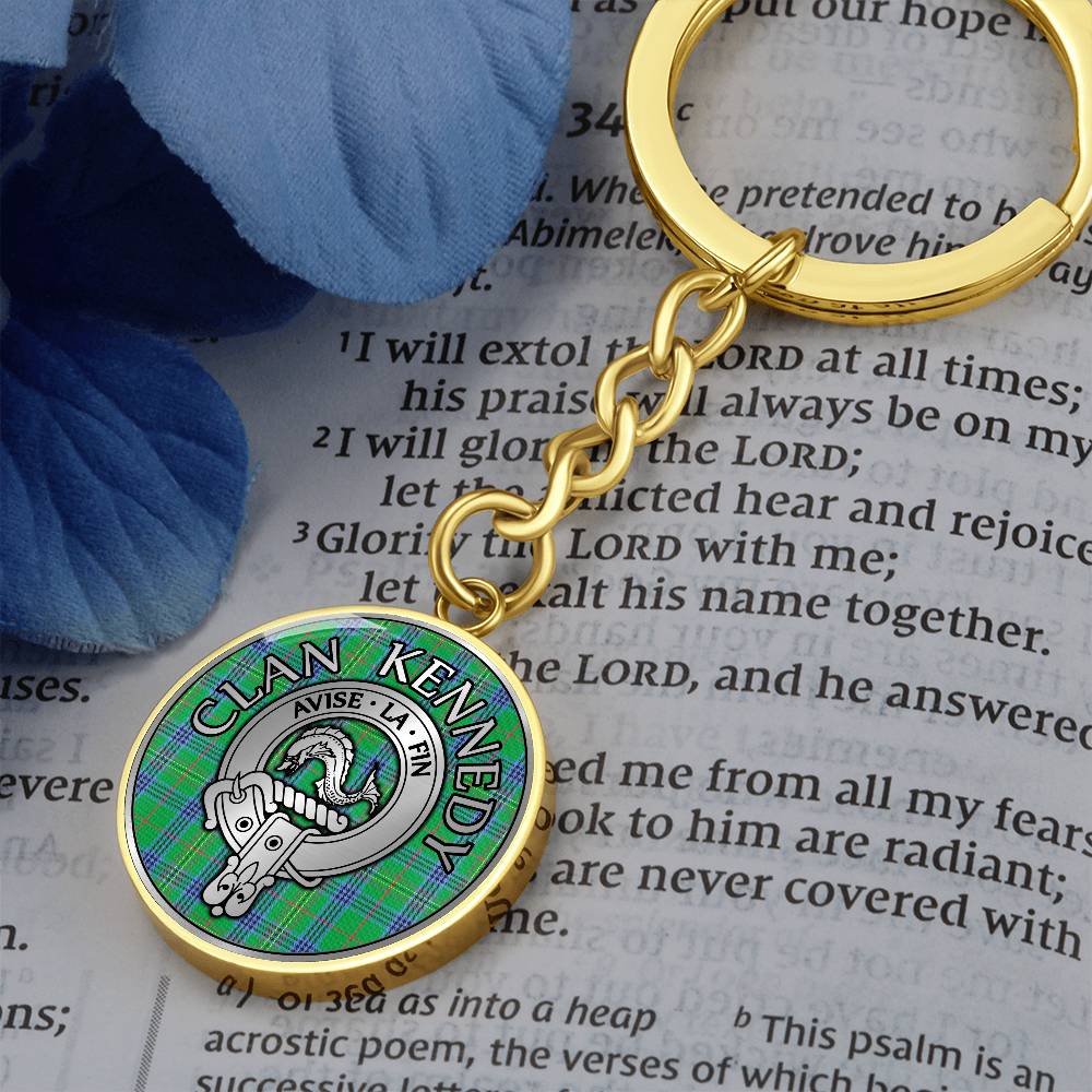 Clan Kennedy Crest & Tartan Pendant Keychain