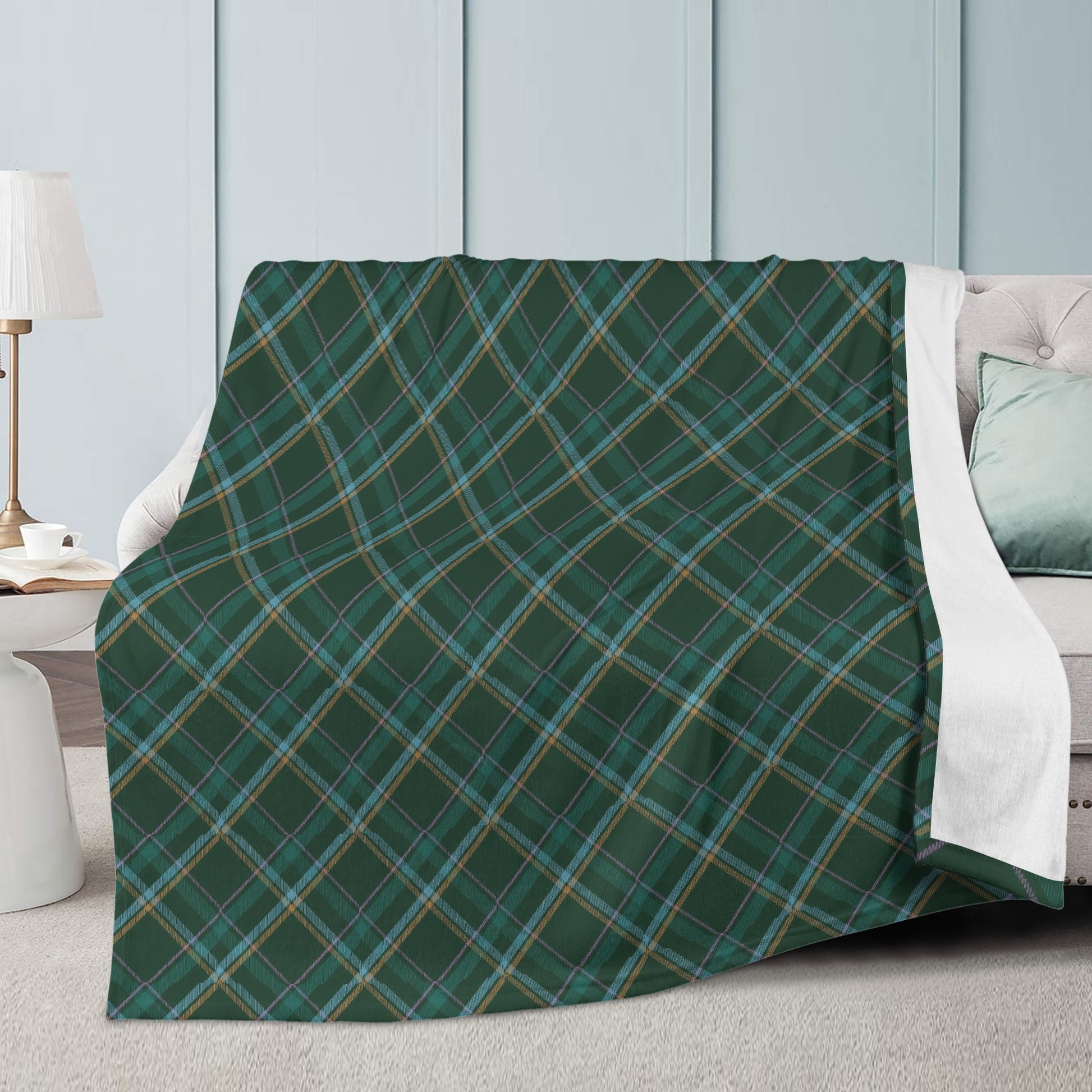 HW Tartan Fleece Blanket