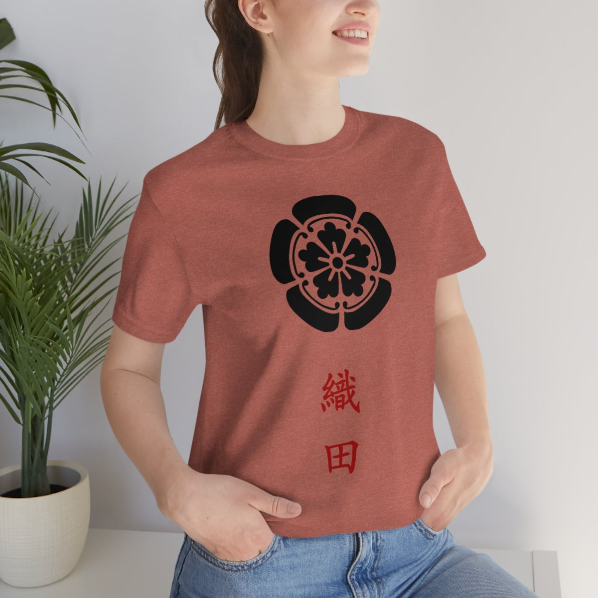 Oda Clan Crest (Kamon) Unisex Tee