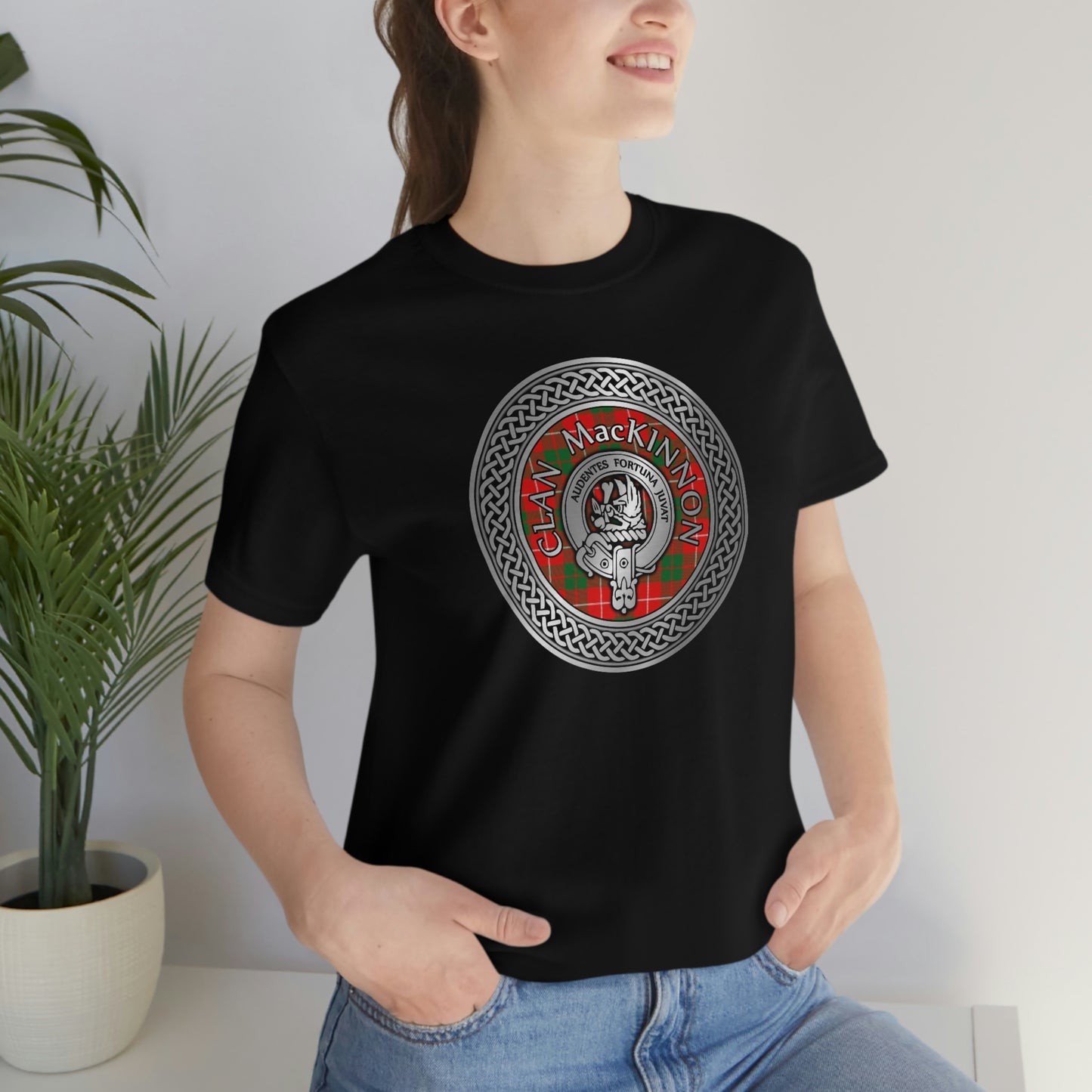 Clan MacKinnon Tartan & Crest in Celtic Knot T-Shirt