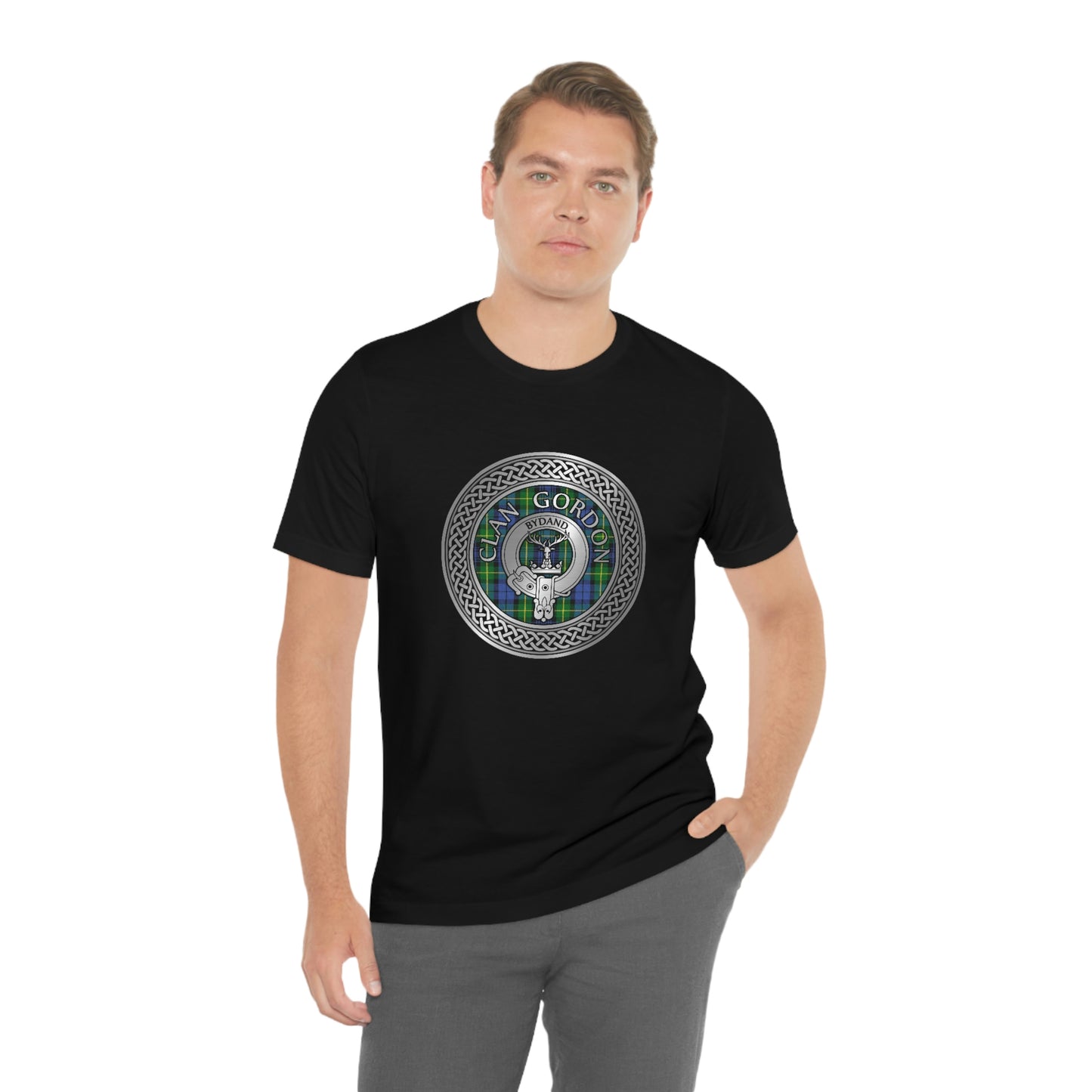 Clan Gordon Crest & Tartan Knot T-Shirt