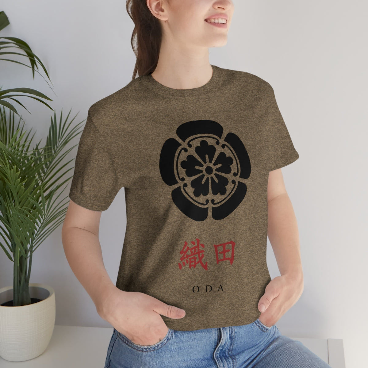 Oda Clan Crest (Kamon) Unisex Tee