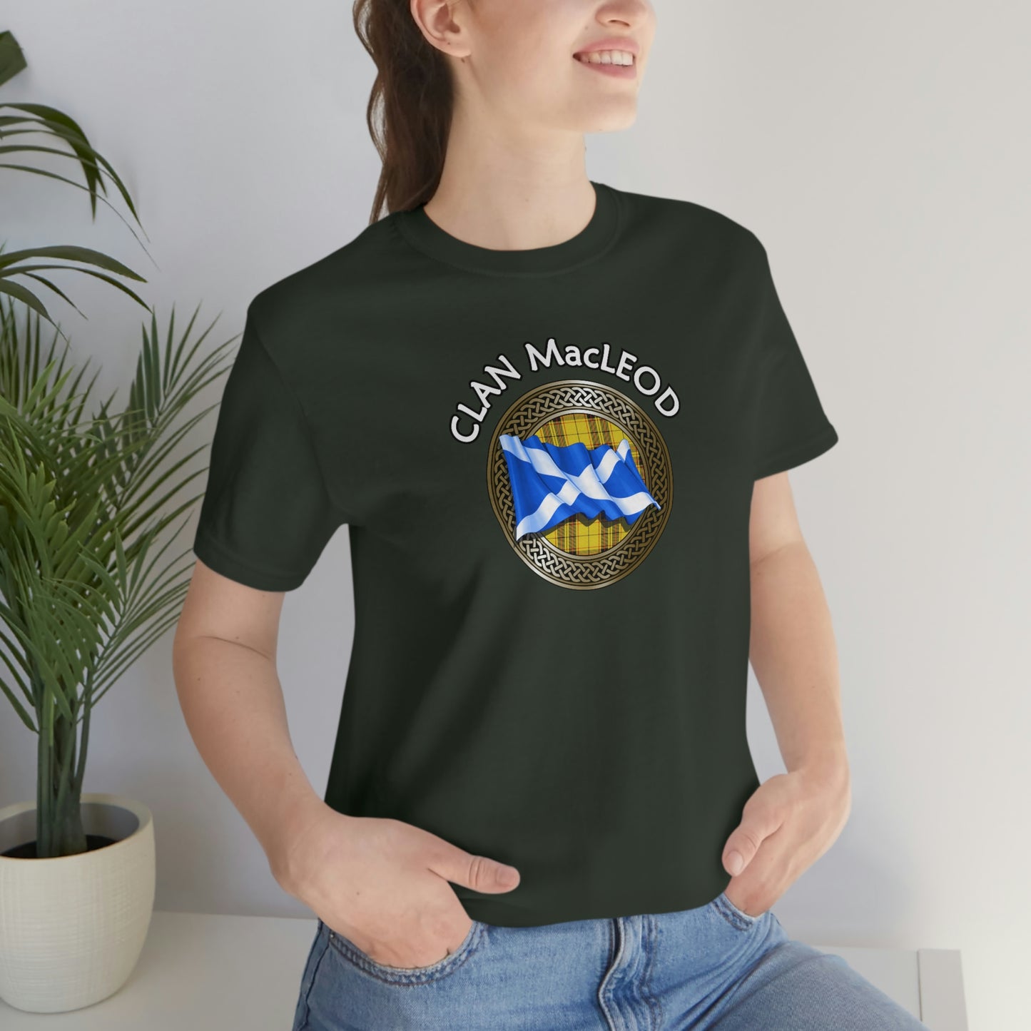 Clan MacLeod Tartan Knot & Flag T-Shirt