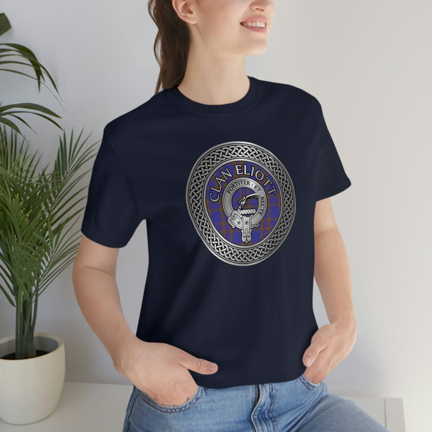 Clan Eliott Tartan & Crest in Celtic Knot T-Shirt