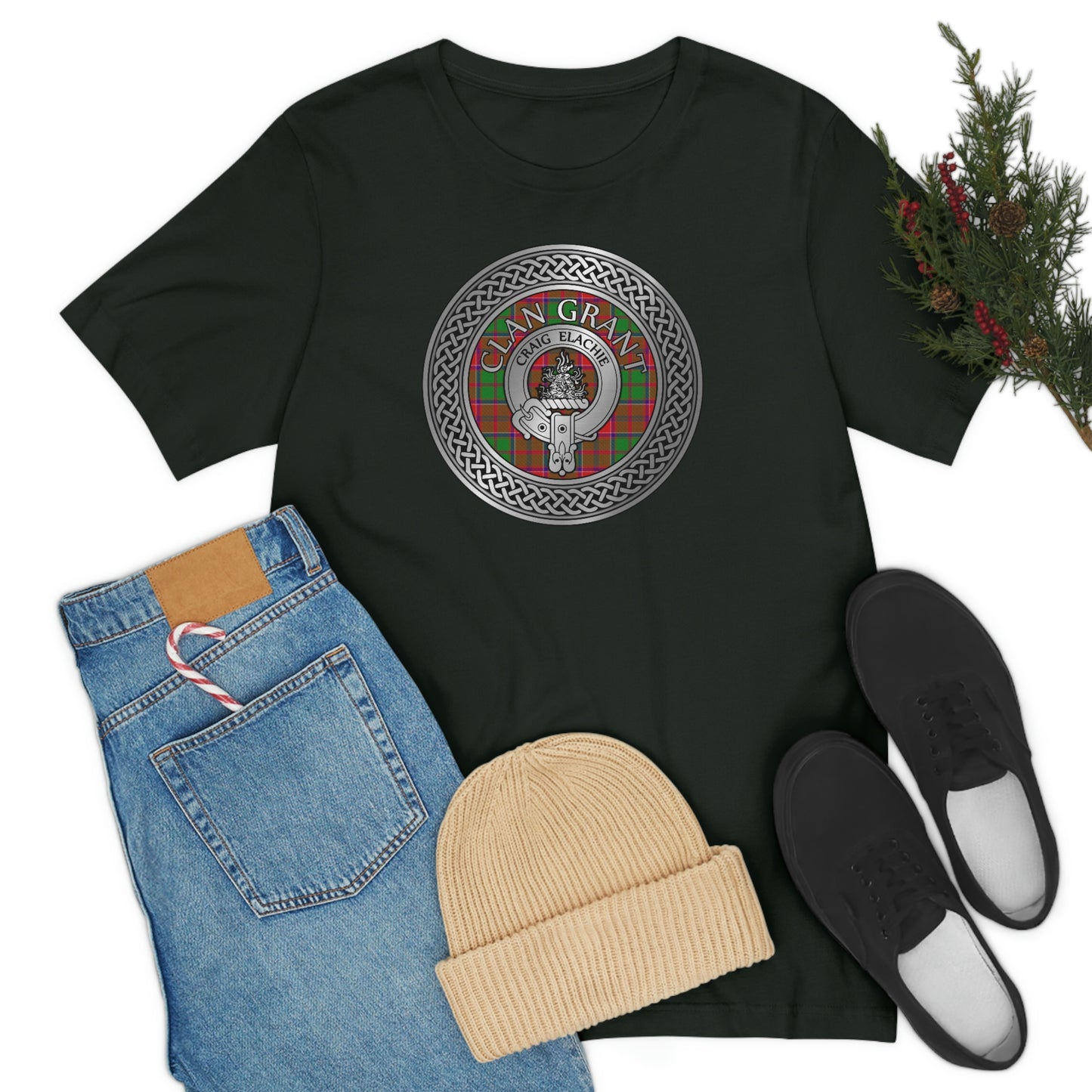 Clan Grant Tartan & Crest in Celtic Knot T-Shirt