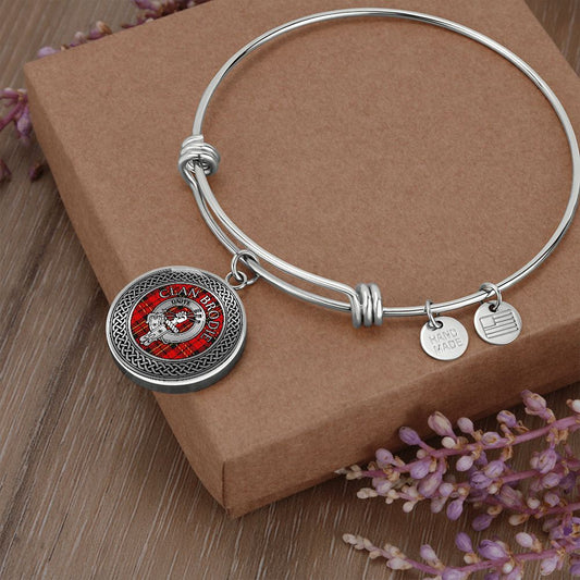 Clan Brodie Crest & Tartan in Celtic Knot Bangle