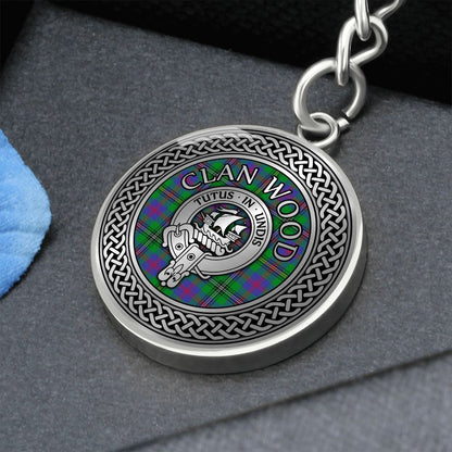 Clan Wood Crest & Tartan Knot Pendant Keychain