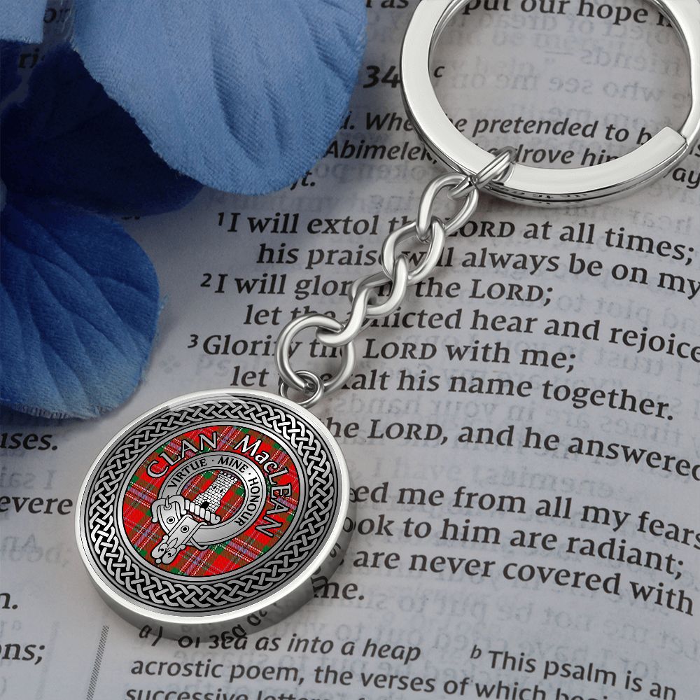 Clan MacLean Crest & Tartan Knot Pendant Keychain