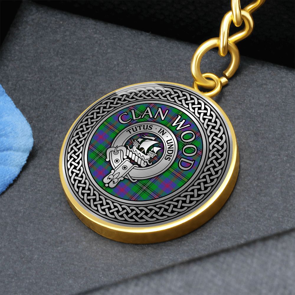 Clan Wood Crest & Tartan Knot Pendant Keychain