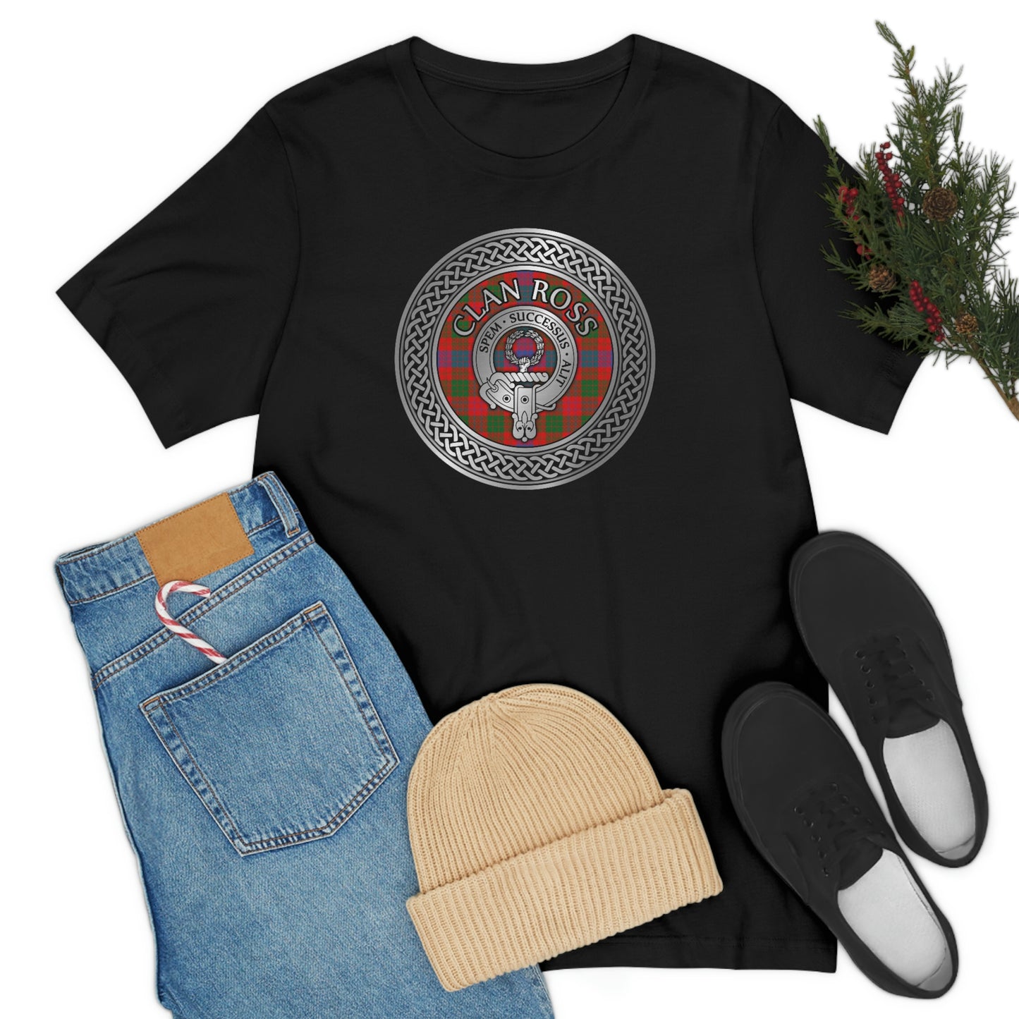 Clan Ross Tartan & Crest in Celtic Knot T-Shirt