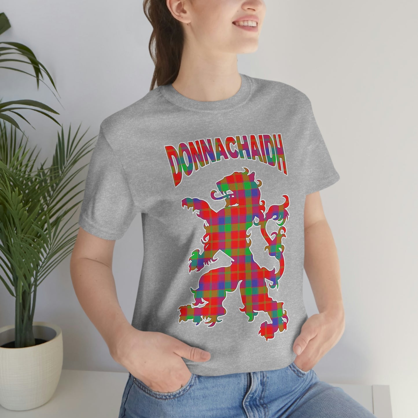 Clan Donnachaidh (Robertson) Tartan Lion Short Sleeve Tee